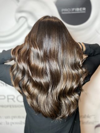 coloration ultra brillante réalisé par Stalter Coiffeur a Strasbourg 