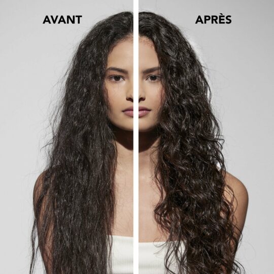 dit cheveux bouclés